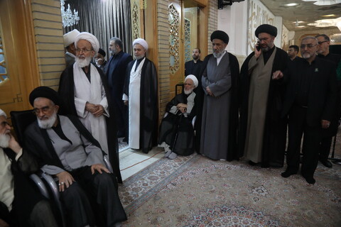 تصاویر / مراسم سالگرد ارتحال امام خمینی (ره) از سوی مقام معظم رهبری در قم