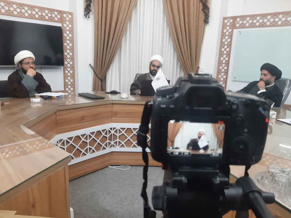 پیوند «خطابات قانونی» و فقه اجتماعی از منظر امام خمینی(ره) در مشهد بررسی شد
