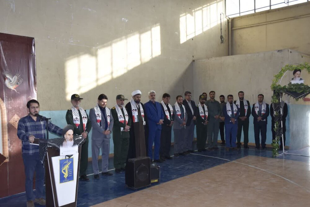 اعزام زائران ایلامی به مرقد امام خمینی (ره)