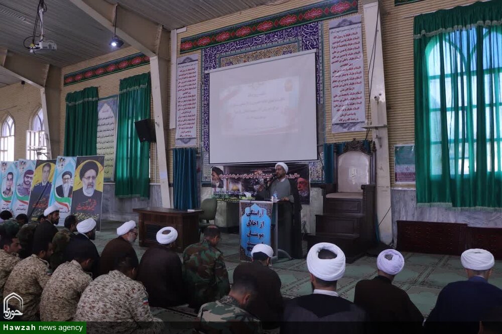 شناخت، تبیین و انجام وظیفه مطابق مکتب امام، مهم ترین رسالت امروز است