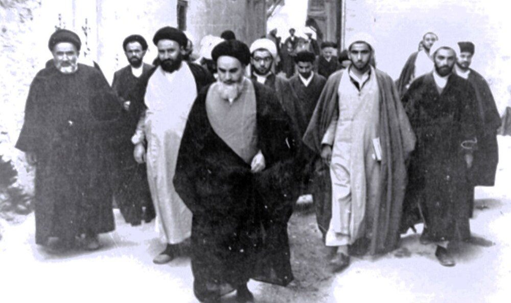 روحانیت؛ تکیه‌گاه محرومان و خط مقدم ایثار و شهادت