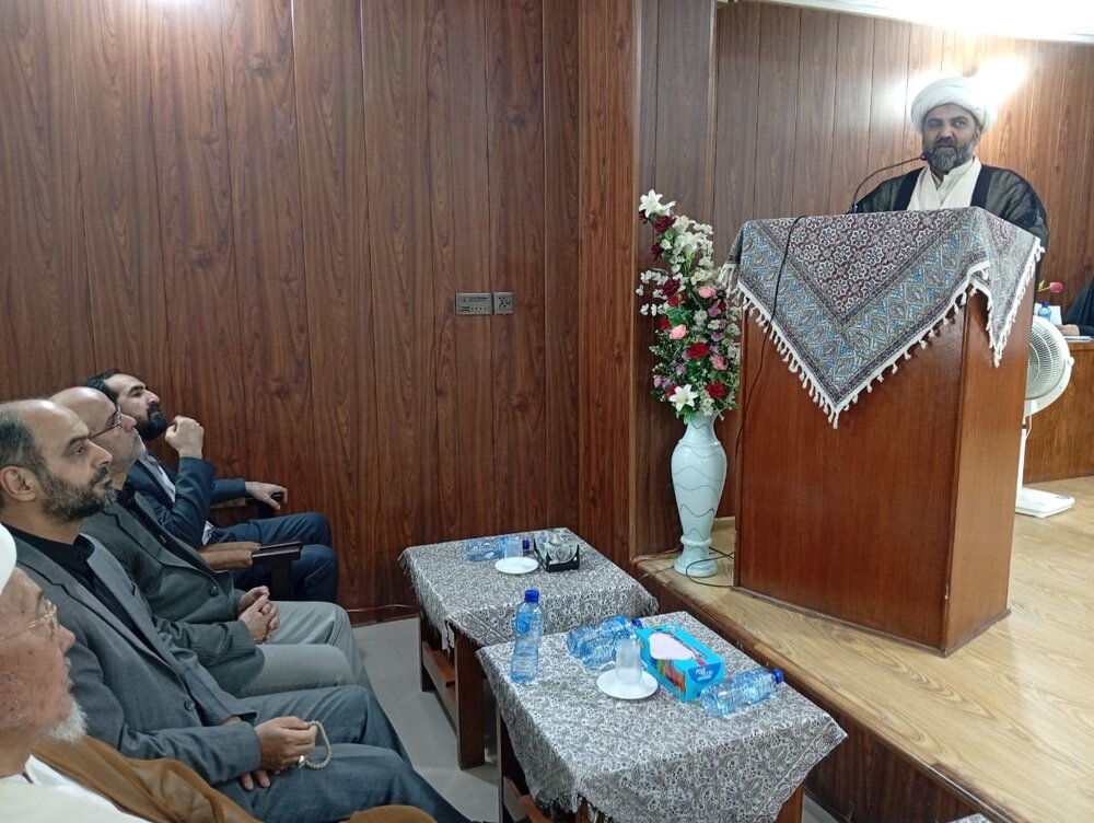 حجتالاسلام مقصود دومکی: اندیشههای امام خمینی(ره)، چراغ امید برای همه مظلومان جهان است