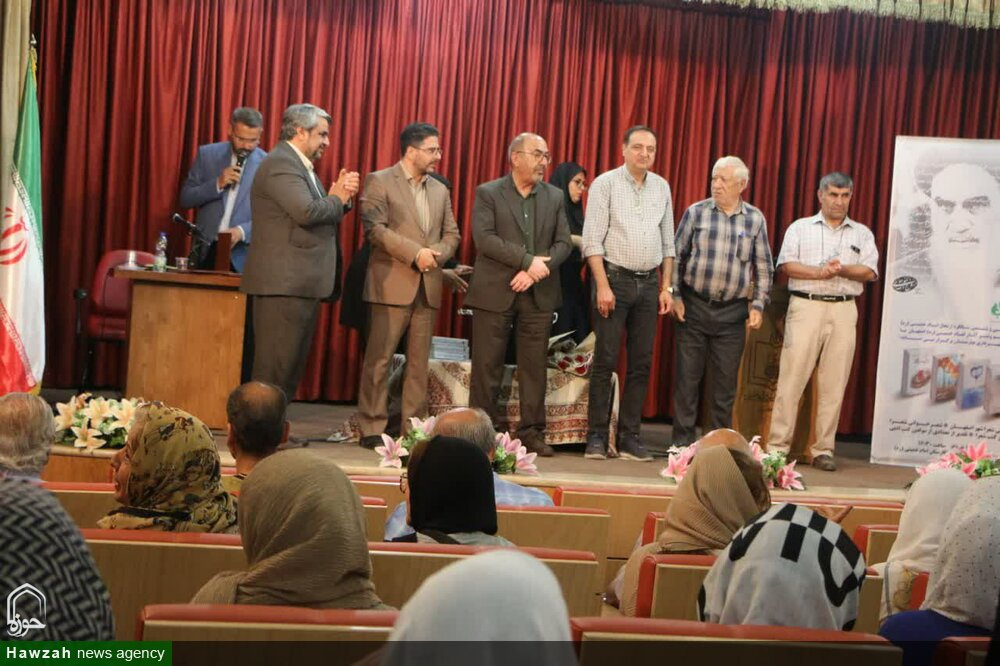 نگاهی به فعالیت موسسه تنظیم و نشر آثار امام خمینی(ره) اصفهان