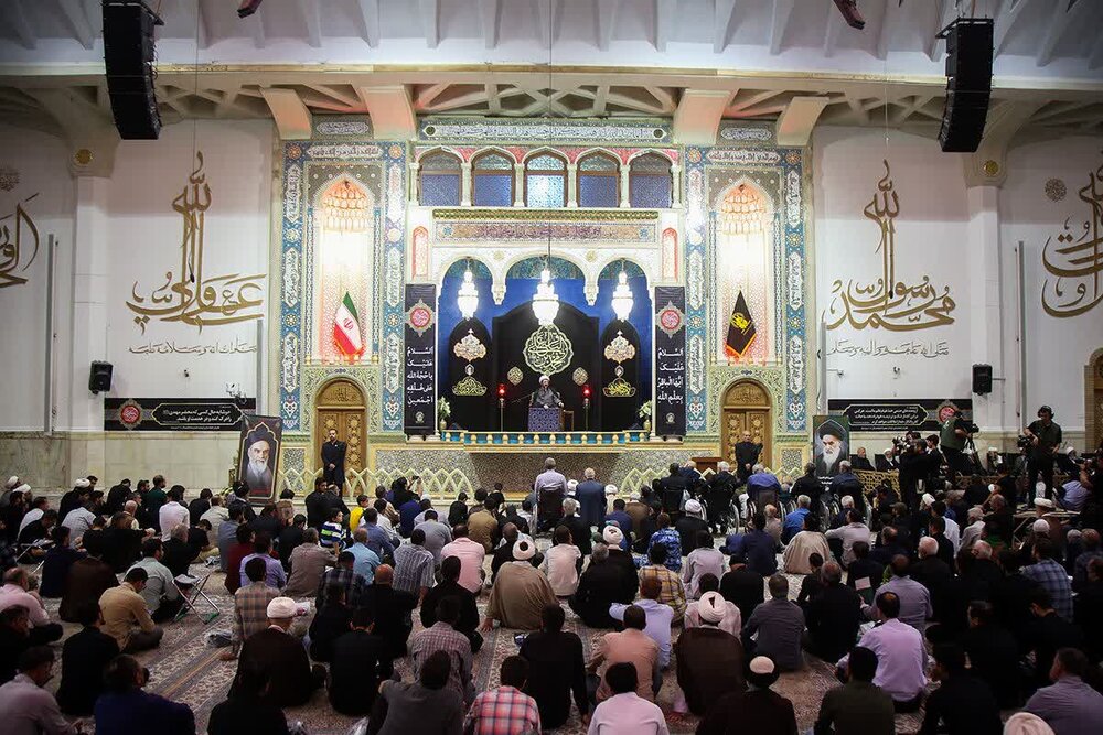 قمی‌های انقلابی سوگوار پیر جماران / عالی: غیرت دینی کلیدی‌ترین ویژگی امام خمینی(ره) بود