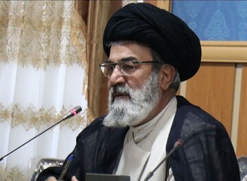 خمین در سوگ امام راحل/ برنامه‌های فرهنگی به یاد بنیان‌گذار انقلاب