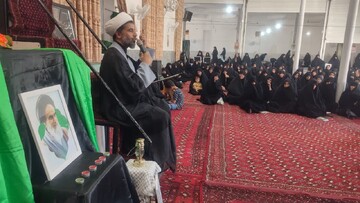 تربیت امام خمینی(ره) الگویی برای خانواده‌های امروز