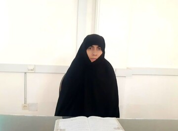 شخصیت جامع‌الابعاد امام خمینی(ره) باید با زبان نسل امروز تبیین شود