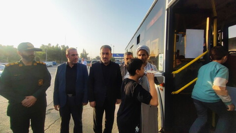 تصاویر / بدرقه کاروان های اعزامی به مرقد امام خمینی (ره)