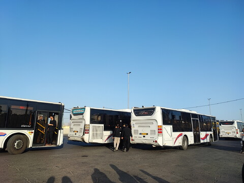 تصاویر / بدرقه کاروان های اعزامی به مرقد امام خمینی (ره)