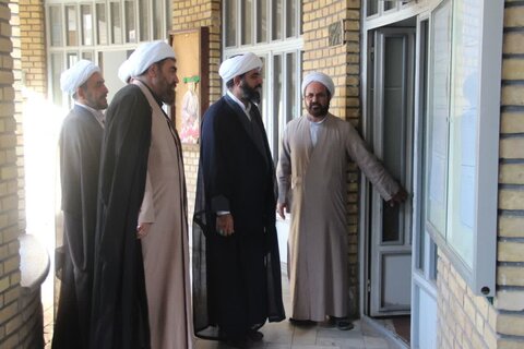 تصاویر / دیدار مسئول مرکز راهبردی جذب حوزه های علمیه کشور با نماینده ولی فقیه در استان قزوین