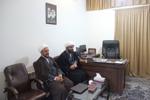 تصاویر / دیدار مسئول مرکز راهبردی جذب حوزه های علمیه کشور با نماینده ولی فقیه در استان قزوین