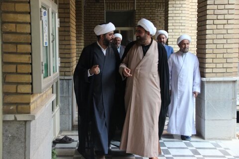 تصاویر / دیدار مسئول مرکز راهبردی جذب حوزه های علمیه کشور با نماینده ولی فقیه در استان قزوین