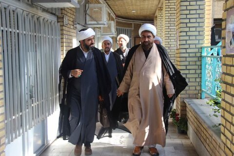 تصاویر / دیدار مسئول مرکز راهبردی جذب حوزه های علمیه کشور با نماینده ولی فقیه در استان قزوین