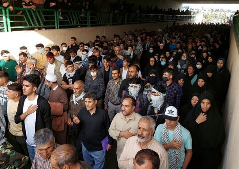 تصاویر/کاروان «رهروان روح‌الله» از استان کردستان عازم حرم مطهر امام (ره) شد