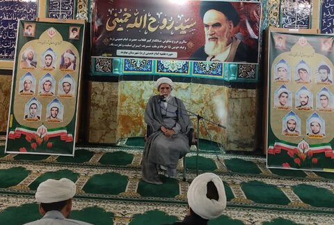 گردهمایی‌ روحانیون نهاوند بمناسبت گرامیداشت ارتحال حضرت امام خمینی (ره)