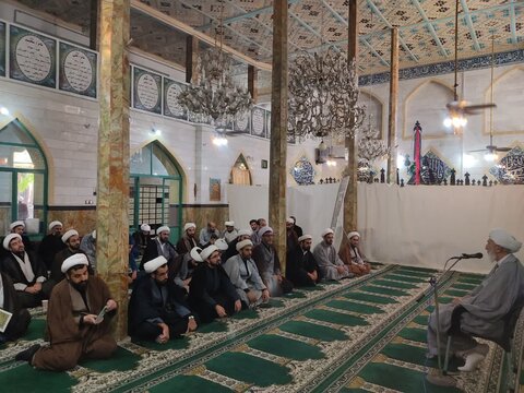 گردهمایی‌ روحانیون نهاوند بمناسبت گرامیداشت ارتحال حضرت امام خمینی (ره)