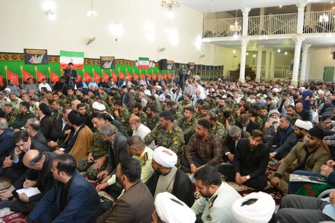 تصاویر برگزاری مراسم بزرگداشت سالگرد ارتحال ملکوتی حضرت امام (ره) در مدرسه علمیه کمالیه خرم آباد