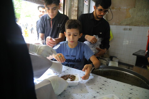 تصاویر / ایستگاه صلواتی کتائب سیدالشهداء عراق بمناسبت رحلت امام خمینی (ره)