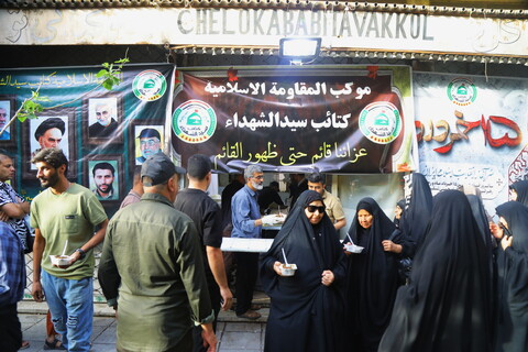 تصاویر / ایستگاه صلواتی کتائب سیدالشهداء عراق بمناسبت رحلت امام خمینی (ره)