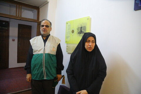 تصاویر / حضور پرشور مردم در روز 14 خرداد در بیت امام خمینی (ره) در قم