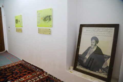 تصاویر / حضور پرشور مردم در روز 14 خرداد در بیت امام خمینی (ره) در قم