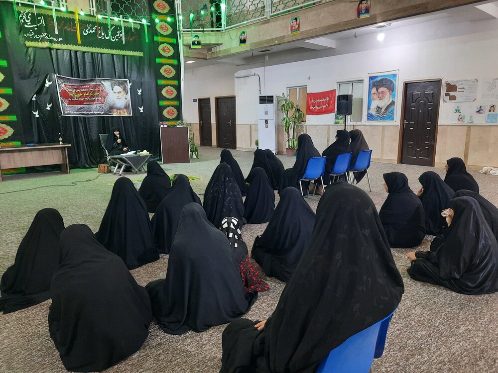 امام باقر(ع) و امام خمینی(ره)، نمادهای ایمان و استقامت در تاریخ اسلام هستند+تصاویر