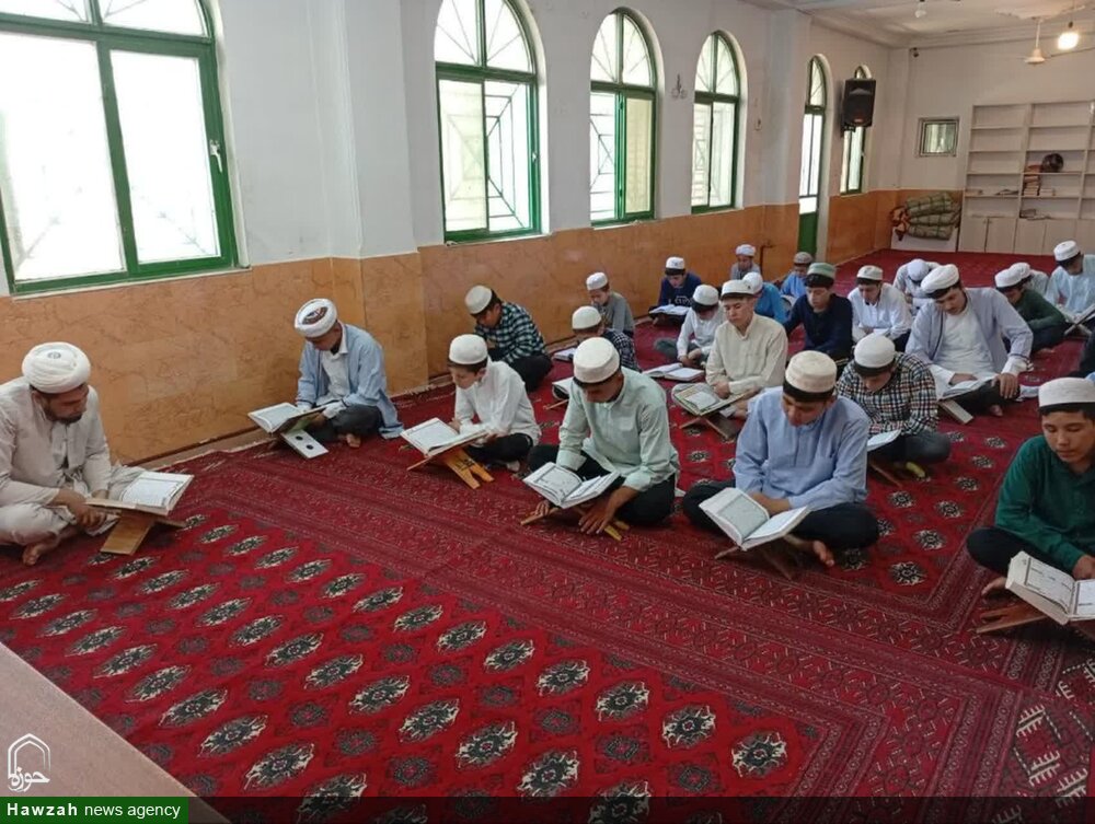 برگزاری محفل انس با قرآن طلاب بسیجی اهل سنت جرگلان