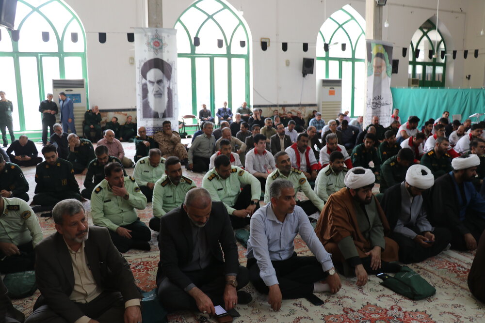 امام خمینی(ره) همواره بر اهمیت اتحاد و وحدت امت اسلامی تأکید می‌کردند