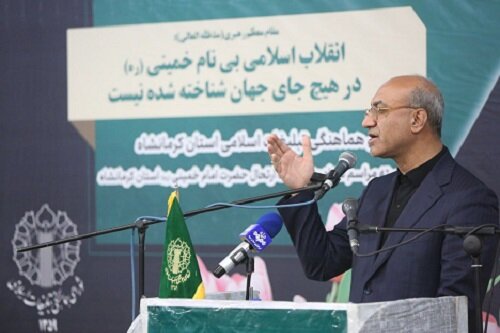 انقلاب اسلامی، معجزه قرن و میراث ماندگار امام راحل است