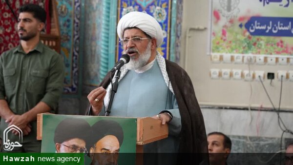 ملت ایران در سایه انقلاب اسلامی آزادانه از ولایت و مقاومت دفاع می‌کنند