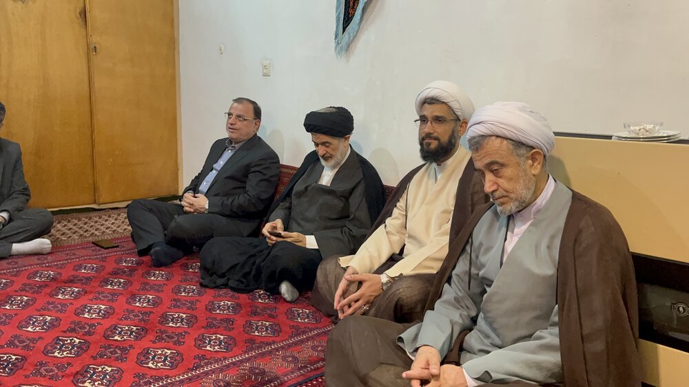 دیدار حجت الاسلام والمسلمین عماد با نماینده ولی فقیه در گلستان و نماینده خبرگان رهبری در استان+تصاویر