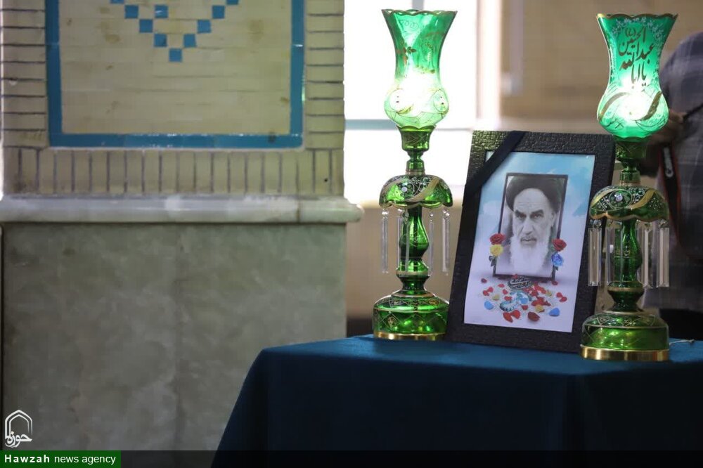 کار بزرگ امام خمینی(ره) بازتعریف رابطه دین و سیاست بود