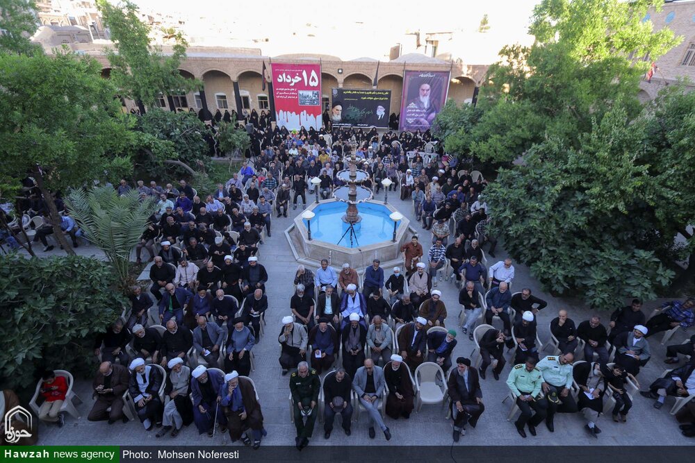 اندیشههای امام خمینی، راهنمای حرکت ملتهای آزادیخواه بود