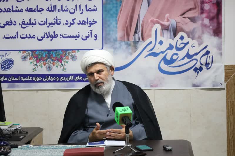 انقلاب اسلامی الگویی نوین از حکمرانی دینی و مردمی را ارائه داد