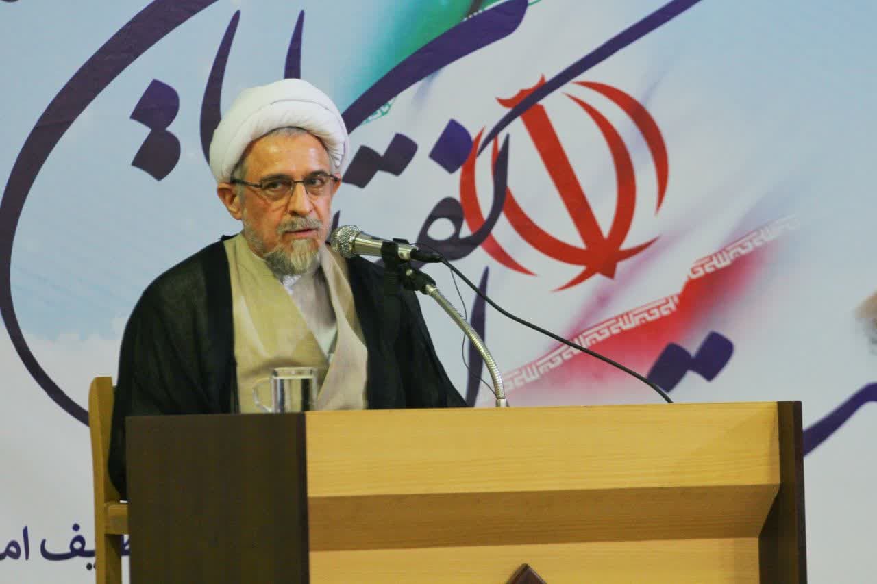 حفظ نظام اسلامی اوجب واجبات است/ تفسیر نادرست از اولویت مصلحت و حکم شرعی، زمینه‌ساز انحراف است
