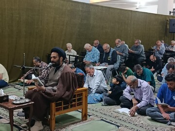 تصاویر/ برگزاری مراسم دعای عرفه در مسجد جامع کمالشهر