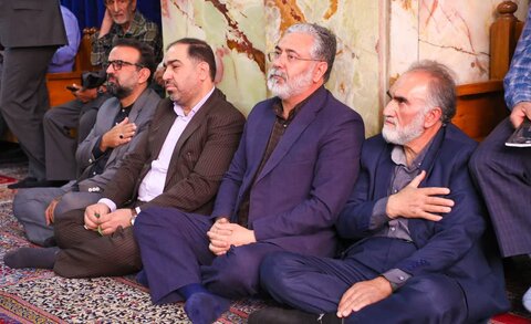 تصاویر/ کرامیداشت ایام سوگواری ۱۴ و ۱۵خرداد در یزد