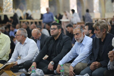 تصاویر| مراسم بزرگداشت قاری روشن دل شیرازی در حرم مطهر سیدعلاالدین حسین(ع)
