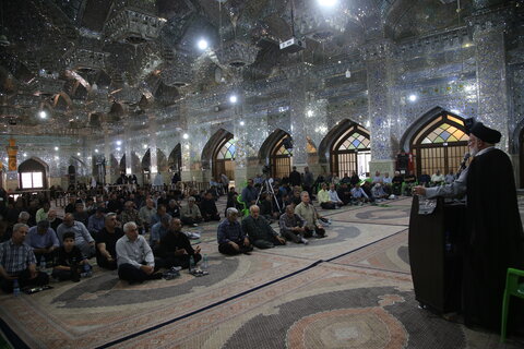 تصاویر| مراسم بزرگداشت قاری روشن دل شیرازی در حرم مطهر سیدعلاالدین حسین(ع)