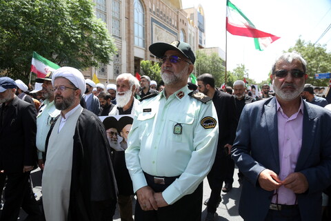 تصاویر/ راهپیمایی باشکوه مردم قم در سالروز قیام ۱۵ خرداد