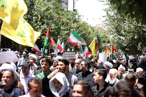 تصاویر/ راهپیمایی باشکوه مردم قم در سالروز قیام ۱۵ خرداد