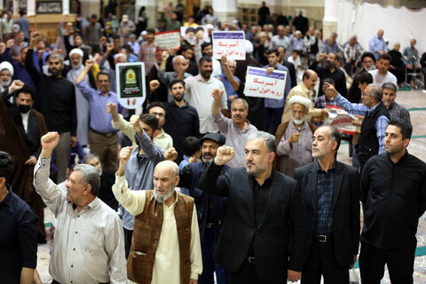 تصاویر/ راهپیمایی باشکوه مردم قم در سالروز قیام ۱۵ خرداد