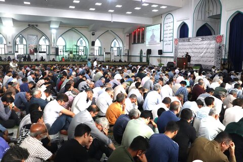 تصاویر/ مراسم پرفیض دعای عرفه گلزار شهدای بندرعباس