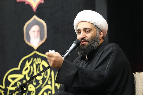 تصاویر/  قرائت دعای عرفه در حرم حضرت معصومه (س)