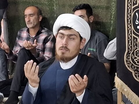 تصاویر/ مراسم پرفیض دعای عرفه در مؤسسه امیرالمؤمنین(ع) کاشان