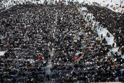 تصاویر/ مراسم دعای عرفه در مسجد مقدس جمکران