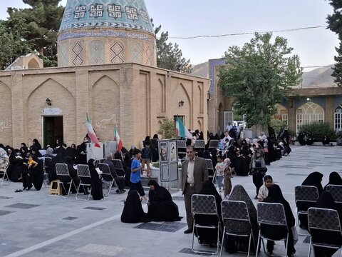 تصاویر/ مراسم معنوی دعای عرفه در امامزاده داوود(ع) قمصر