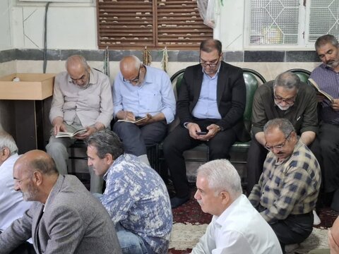 تصاویر/ مراسم معنوی دعای عرفه در امامزاده داوود(ع) قمصر