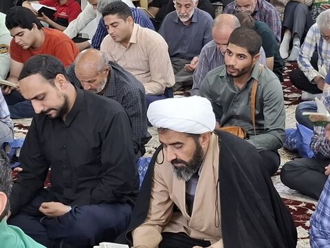 تصاویر/ مراسم معنوی دعای عرفه در امامزاده داوود(ع) قمصر