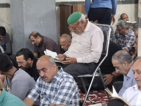 تصاویر/ مراسم معنوی دعای عرفه در امامزاده داوود(ع) قمصر